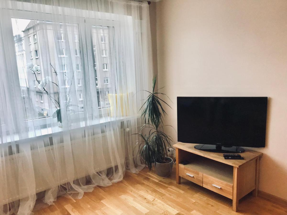 Cozy Central Apartment Tallinn Bagian luar foto